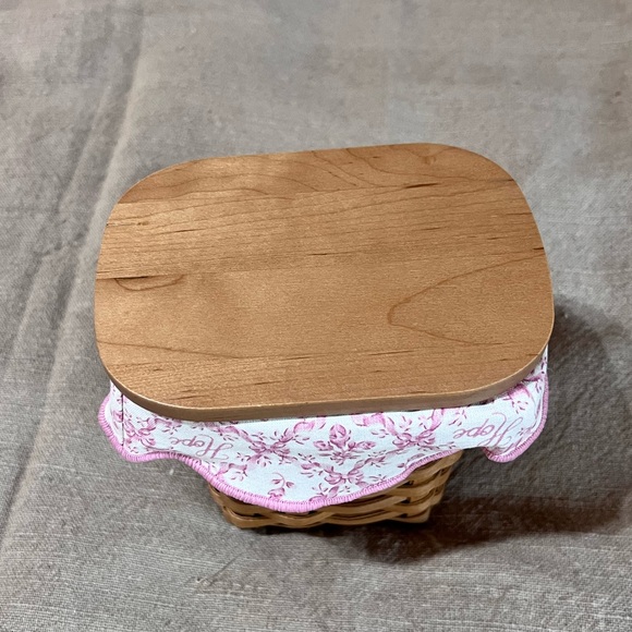 2004 Longaberger Horizon of Hope Basket, Liner, Lid, and Protecter Set - Picture 5 of 8